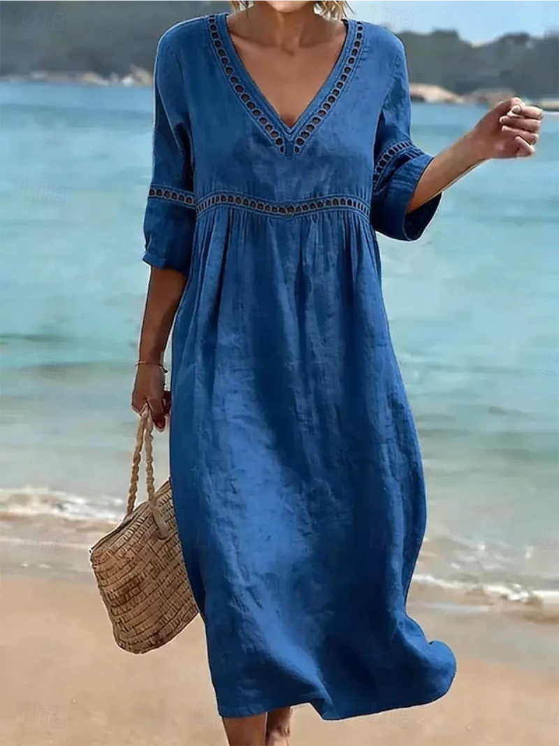 Veera – Dress with Lace Details
