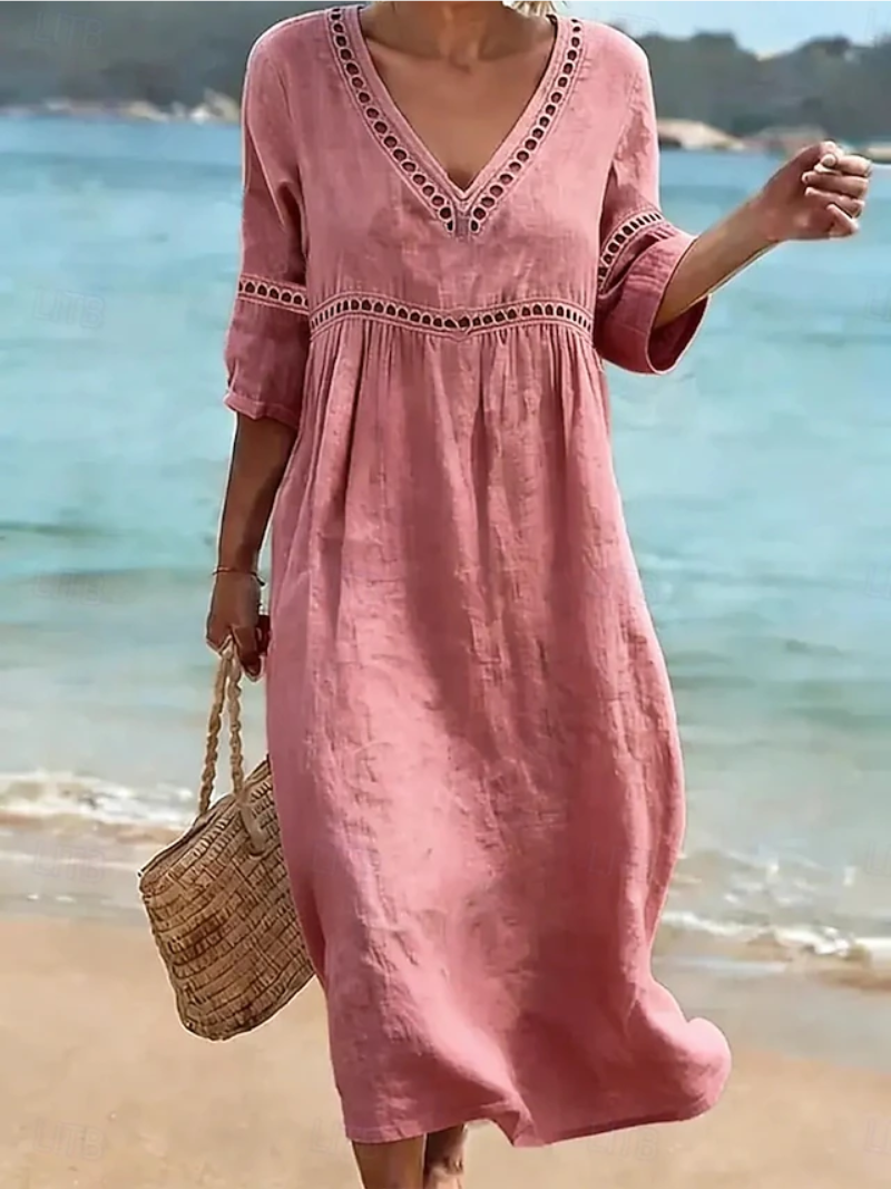 Veera – Dress with Lace Details
